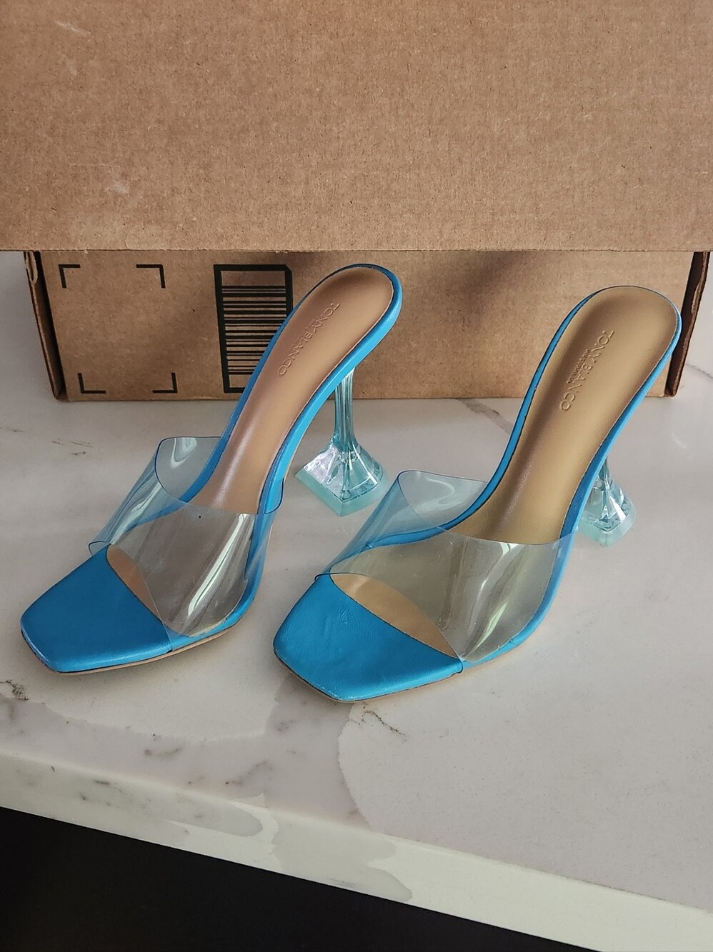 Tony Bianco Shoes - Serrin Blue Vinylite/Blue Nappa- Size 6 M - Picture 6 of 7